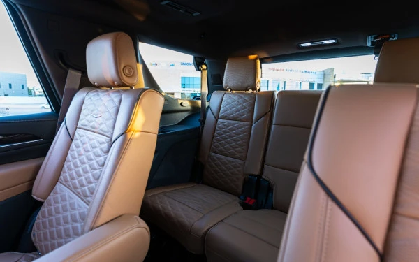 Cadillac Escalade (White), 2021