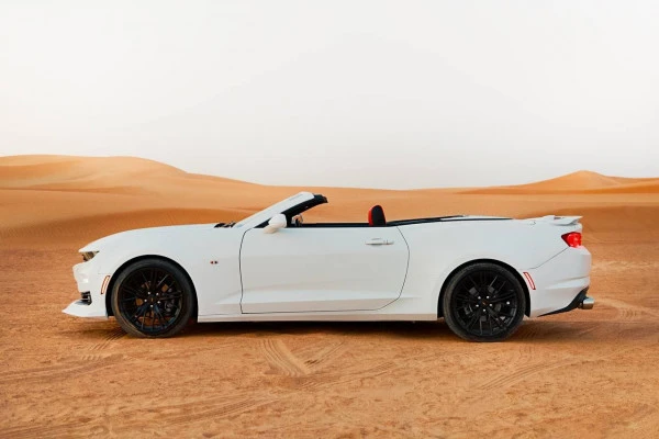 Chevrolet Camaro V6 (White), 2021