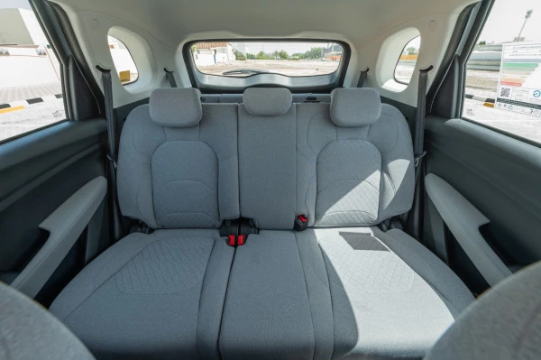 Chevrolet Captiva (White), 2024
