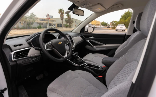 Chevrolet Captiva (White), 2024