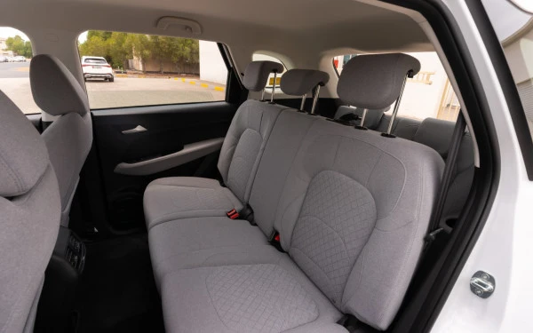 Chevrolet Captiva (White), 2024