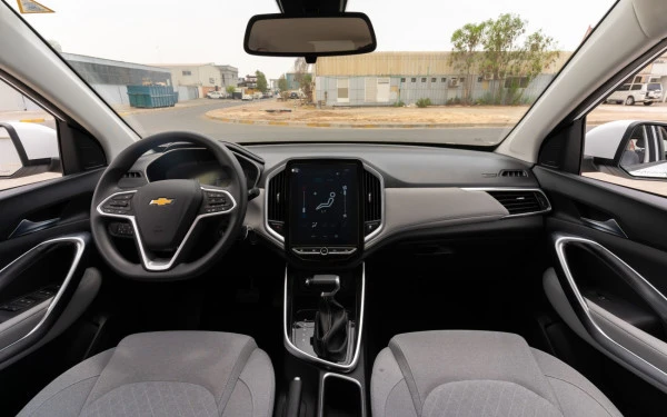 Chevrolet Captiva (White), 2024