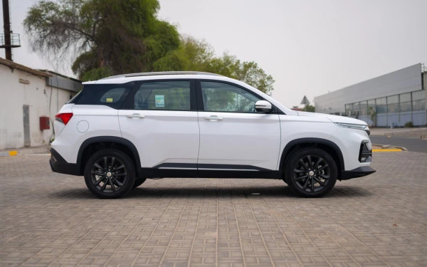 Chevrolet Captiva (Weiß), 2024