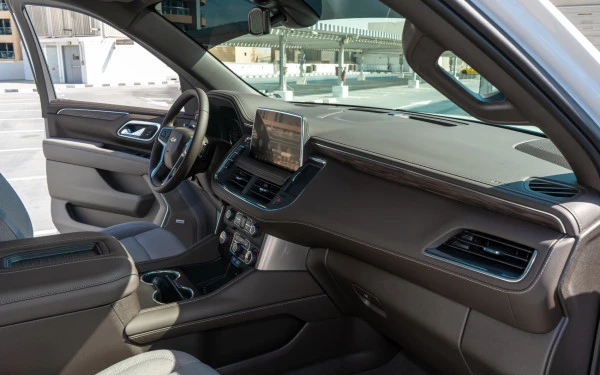 Chevrolet Tahoe (White), 2021