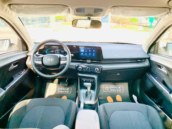 Hyundai Accent (White), 2026