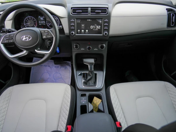 Hyundai Creta (White), 2024