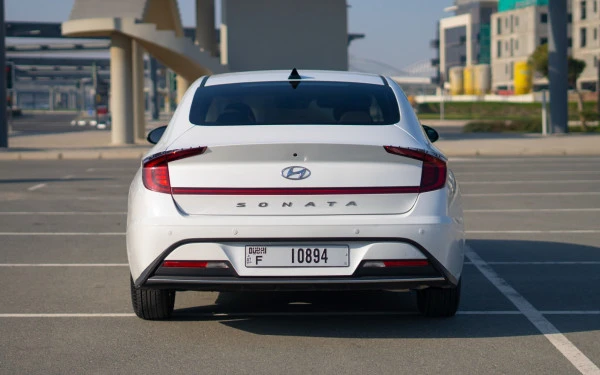Hyundai Sonata (White), 2021