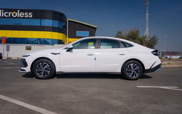 Hyundai Sonata (White), 2024