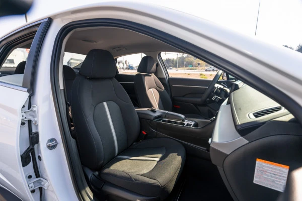 Hyundai Sonata (White), 2024