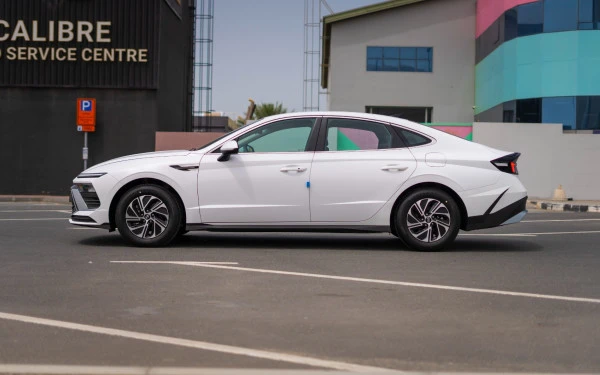 Hyundai Sonata (White), 2024