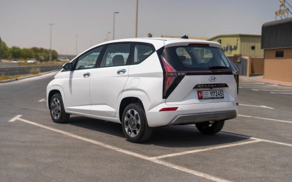 Hyundai Stargazer (White), 2024