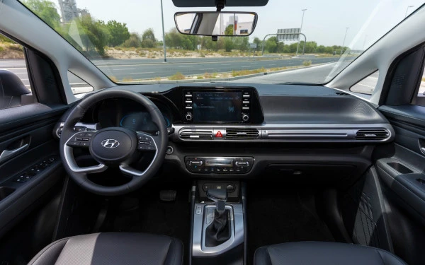 Hyundai Stargazer (White), 2024