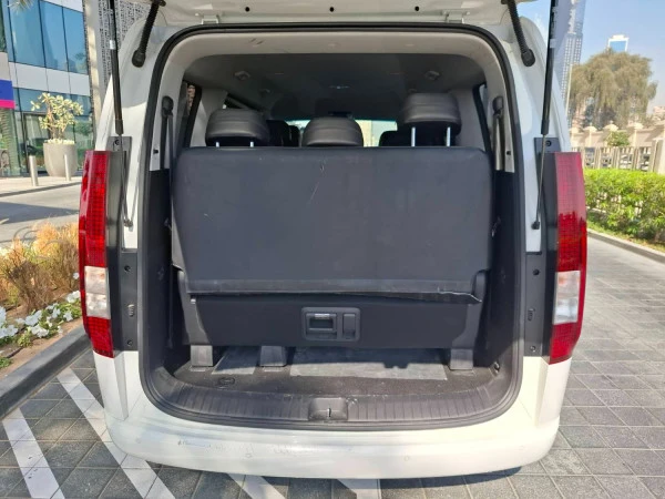Hyundai Staria 11S (White), 2024