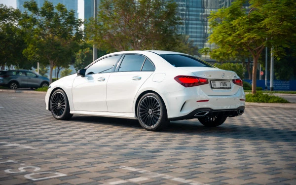Mercedes A200 (White), 2025