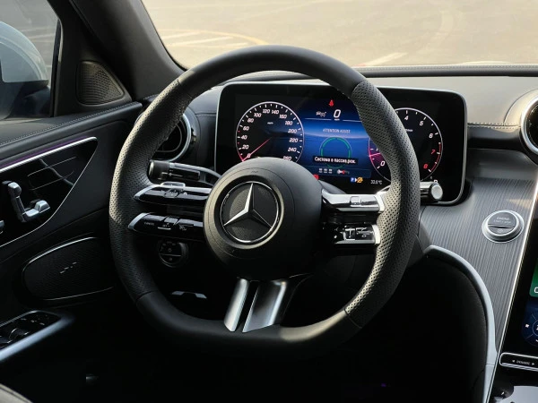 Mercedes C 220 (White), 2025