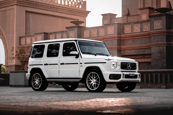 مرسيدس G63 AMG (أبيض), 2022