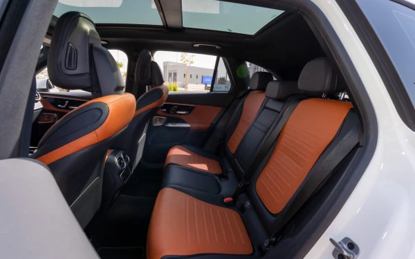 Mercedes GLC 200 SUV (White), 2024
