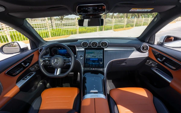 Mercedes GLC 200 SUV (White), 2024