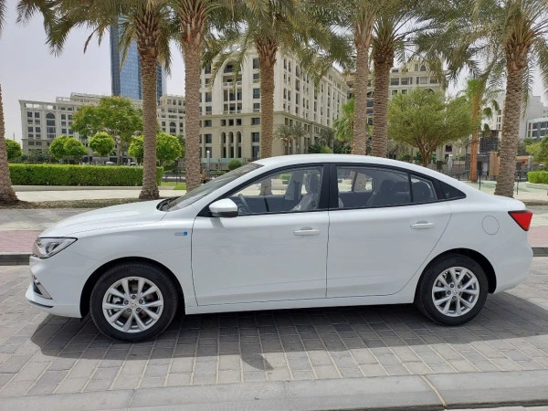 MG5 (White), 2025