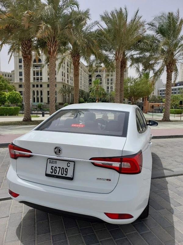 MG5 (White), 2025