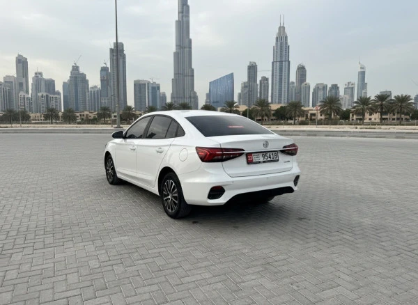MG5 (White), 2025