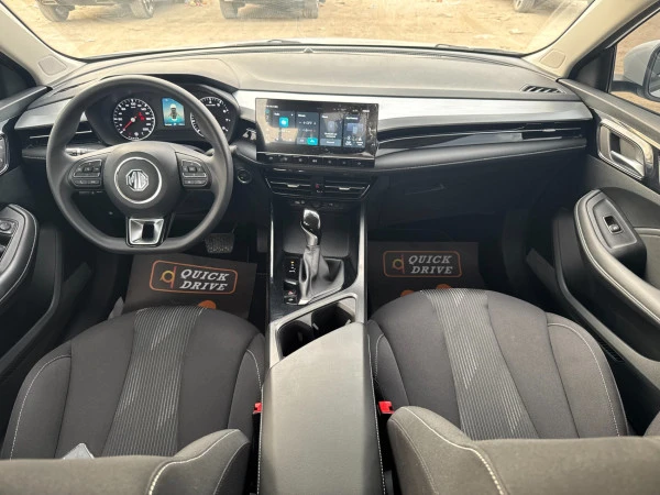 MG5 (White), 2025