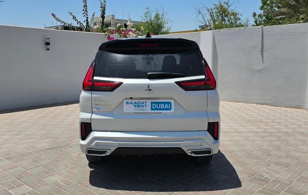 Mitsubishi Xpander (White), 2024