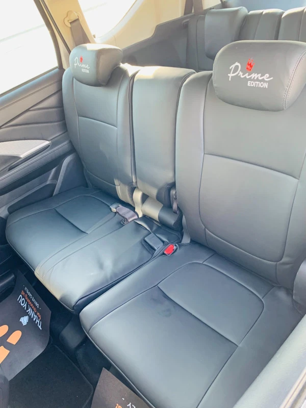 Mitsubishi Xpander (White), 2025
