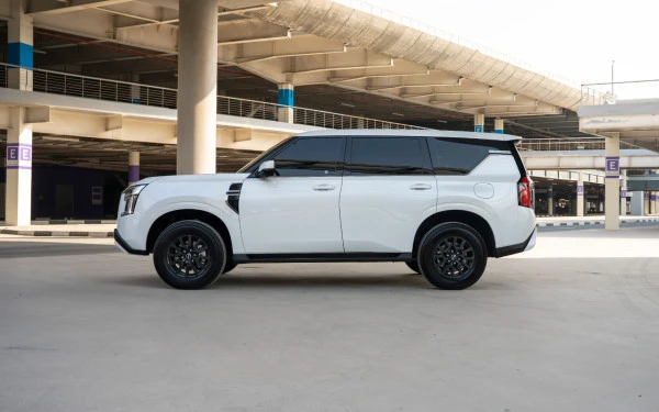 Nissan Patrol Platinum V6 (White), 2026