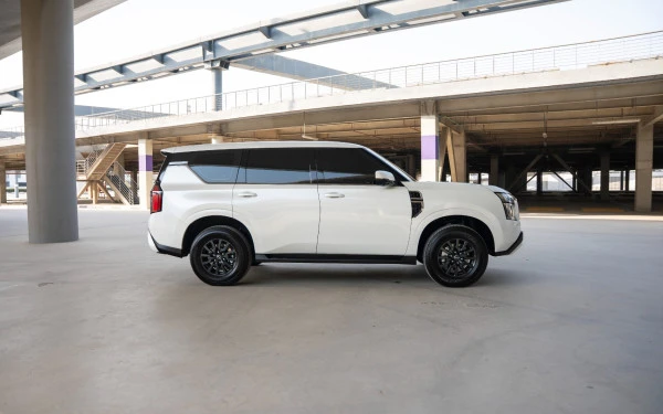 Nissan Patrol Platinum V6 (White), 2026