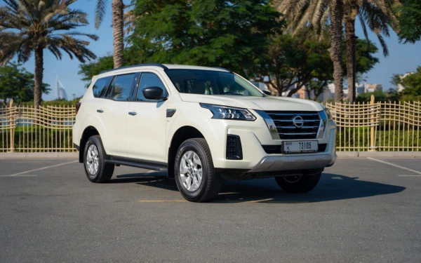 Nissan Xterra (White), 2025
