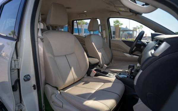 Nissan Xterra (White), 2025