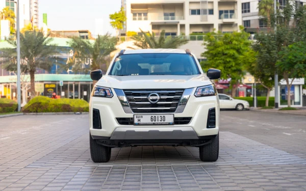 Nissan Xterra (White), 2025