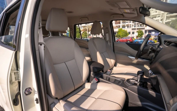 Nissan Xterra (White), 2025