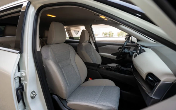 Nissan X-Trail (White), 2025