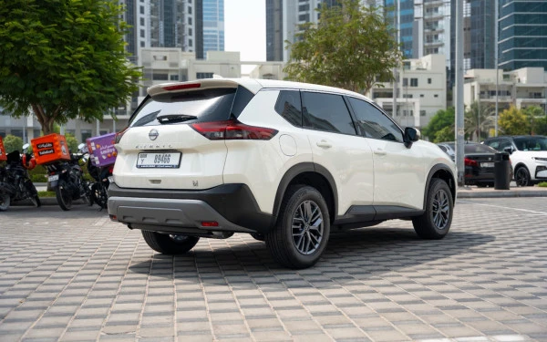 Nissan X-Trail (White), 2025