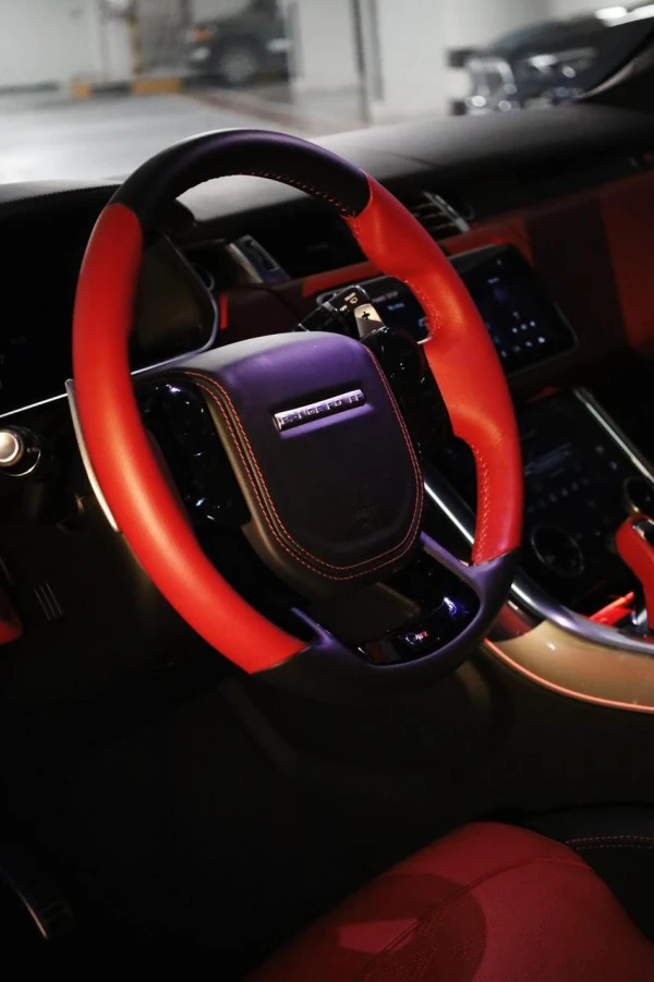 Range Rover Sport SVR (White), 2021