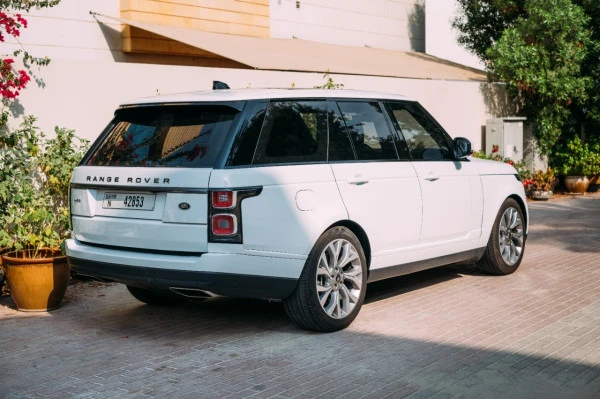 Range Rover Vogue (White), 2020