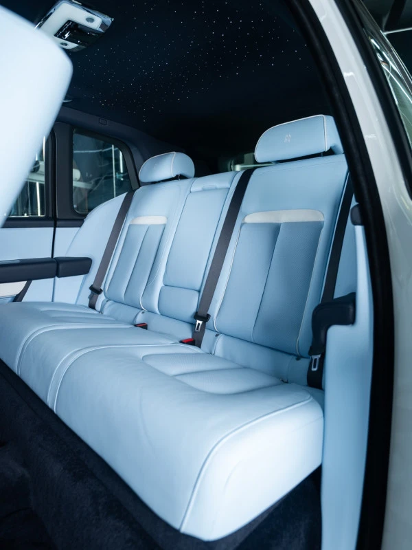 Rolls Royce Cullinan SERIES 2 (White), 2025