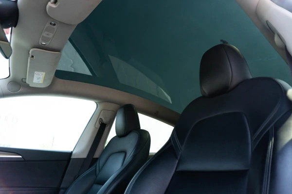 Tesla Model Y Long Range (White), 2022
