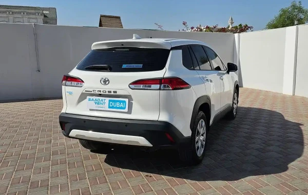 Toyota Corolla Cross (White), 2024