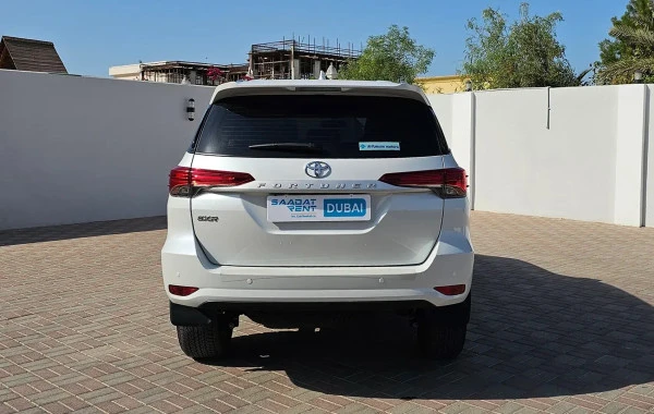 Toyota Fortuner (White), 2024