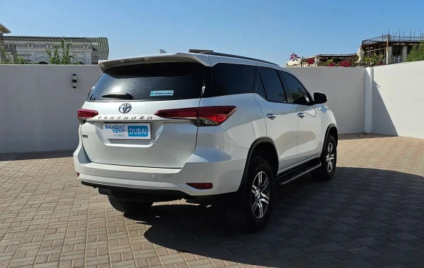 Toyota Fortuner (White), 2024