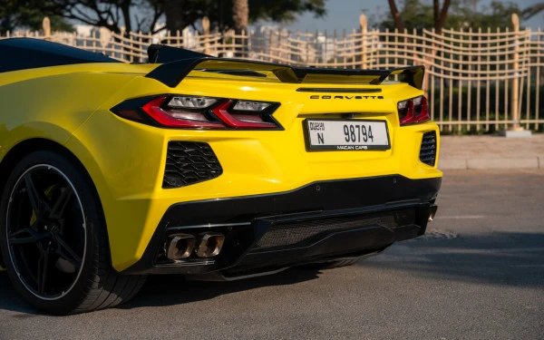 Chevrolet Corvette (Yellow), 2022