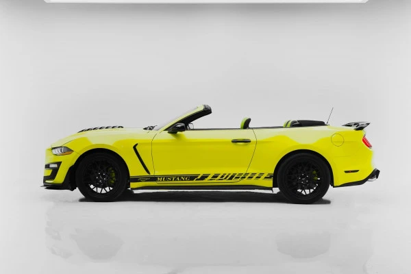 Ford Mustang (Yellow), 2021