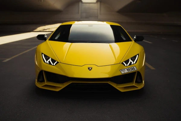 Lamborghini Evo coupe (Yellow), 2020