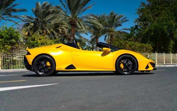 Lamborghini Evo Spyder (Yellow), 2021