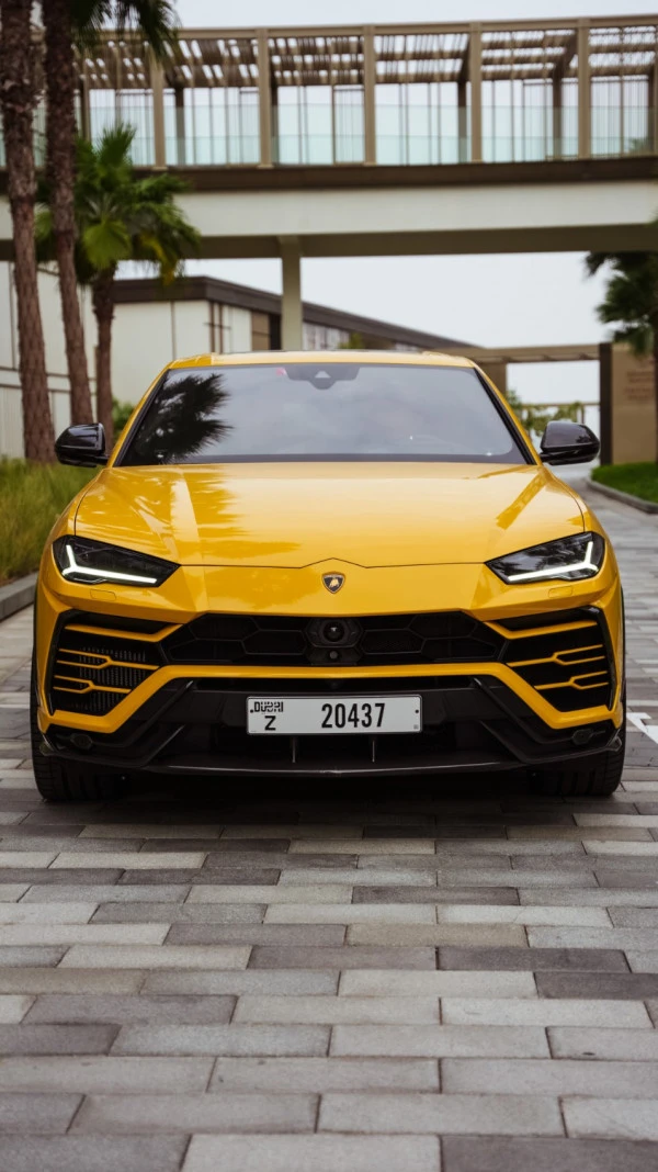 Lamborghini Urus (Gelb), 2019