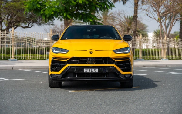 Lamborghini Urus (Yellow), 2023
