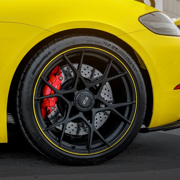 Porsche GT4 RS (Yellow), 2023